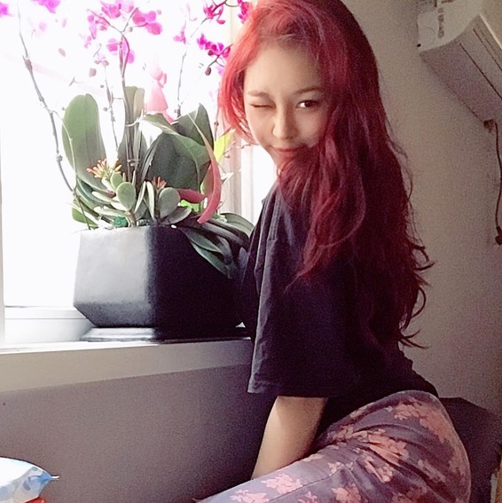  위너 송민호 여동생 송단아 걸그룹 아이돌 뉴에프오 Dana Song 프로필 몸매 나이 인스타그램 주소 ariell_dana