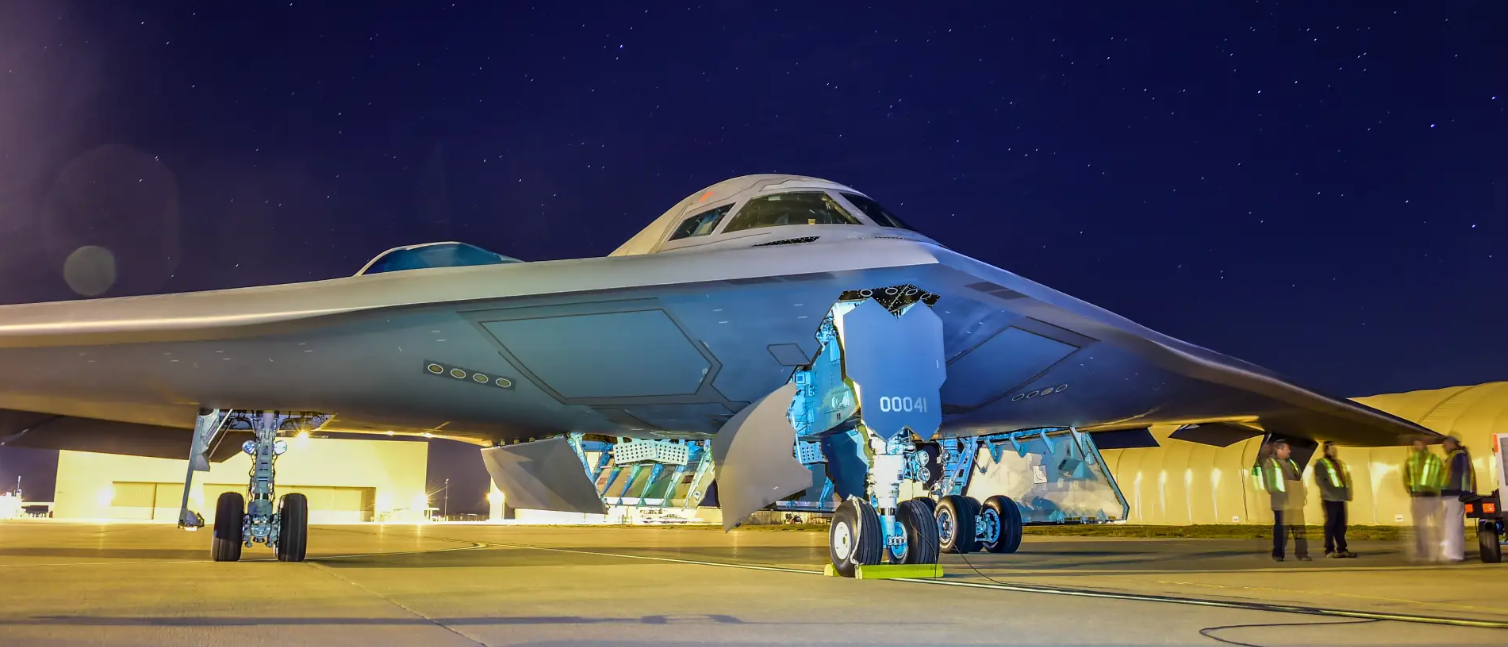 Northrop Grumman사의 B-2 Spirit 전략 폭격기