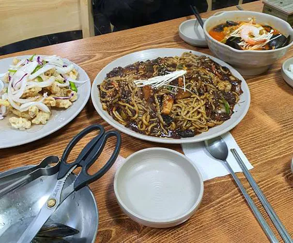 부자손짜장 본점