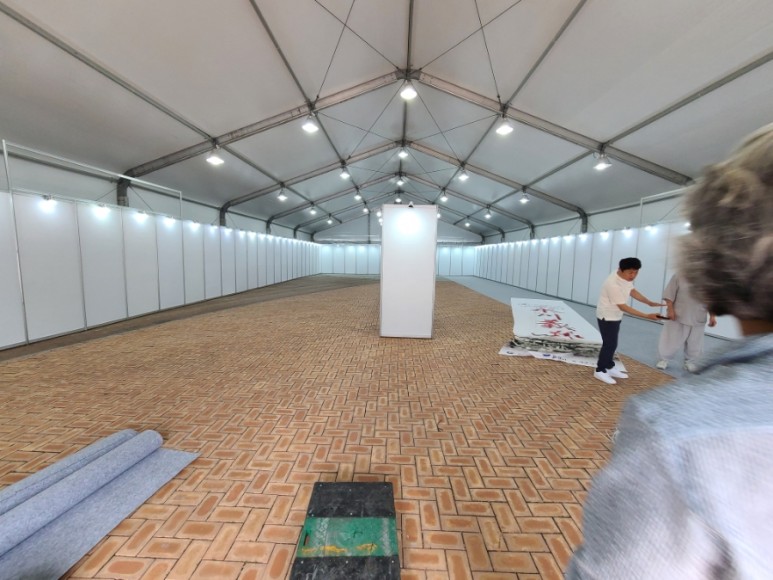 대구, 경상북도, 경남전시관 대여업체에 야외행사에 필요한 텐트 전시 부스 설치 12