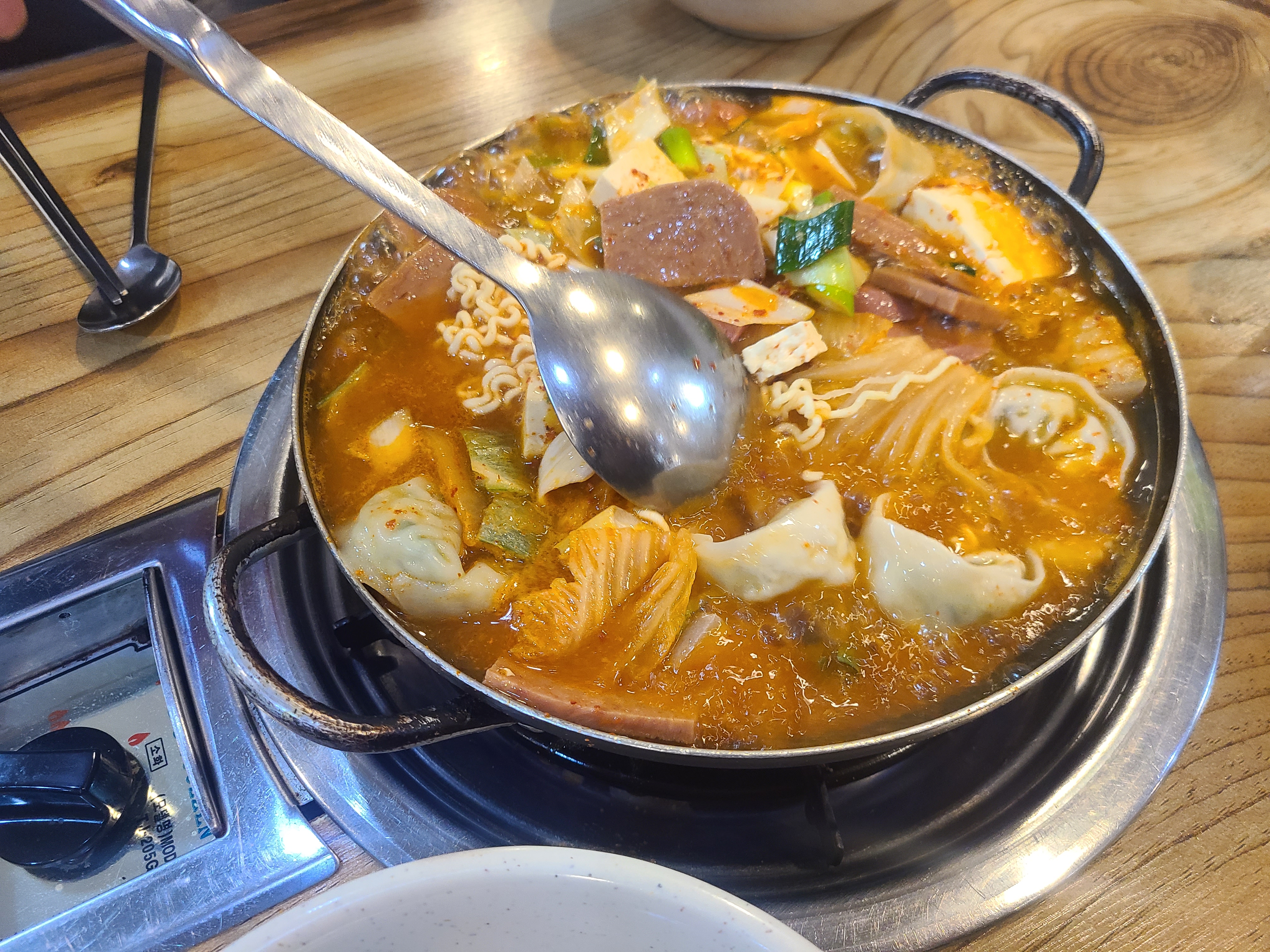 돈가네옛날김치돼지찌개 이미지