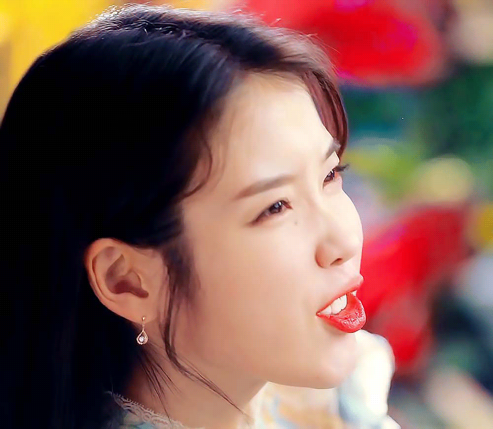  아이유 참이슬 광고 움짤