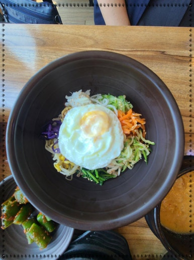 옥이보리밥 이미지