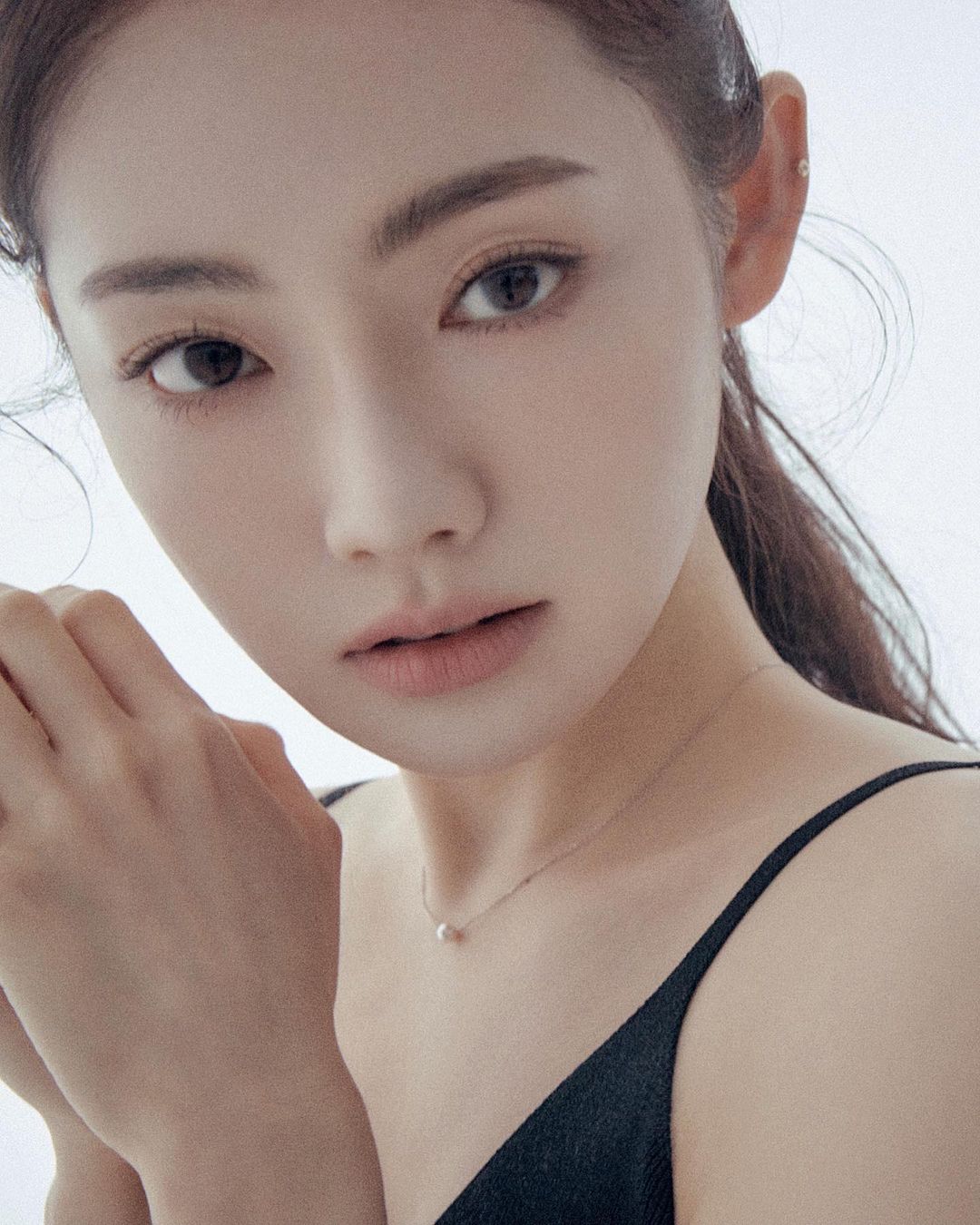  배우 곽수진 인스타그램 셀카 사진 곽민선 아나운서 동생
