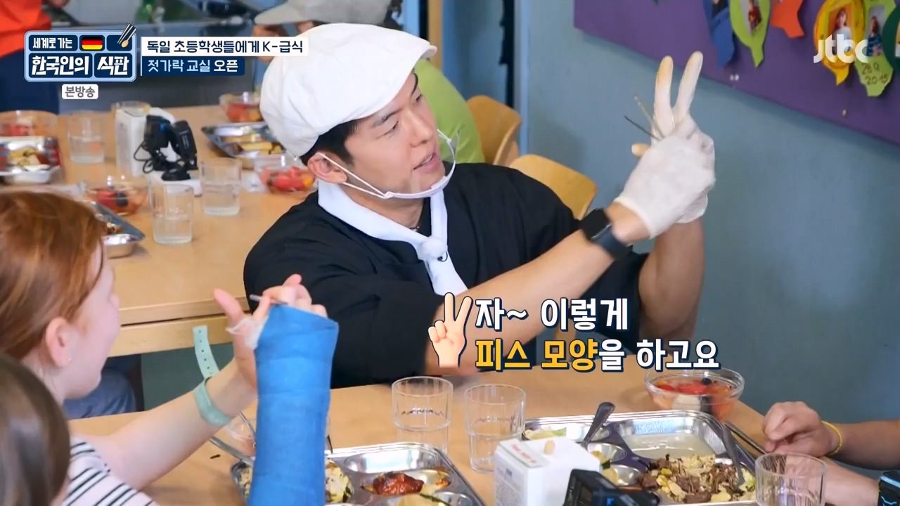 한국인의 식판.E22.230917p-NEXT.mp4_20231028_173039.130.jpg