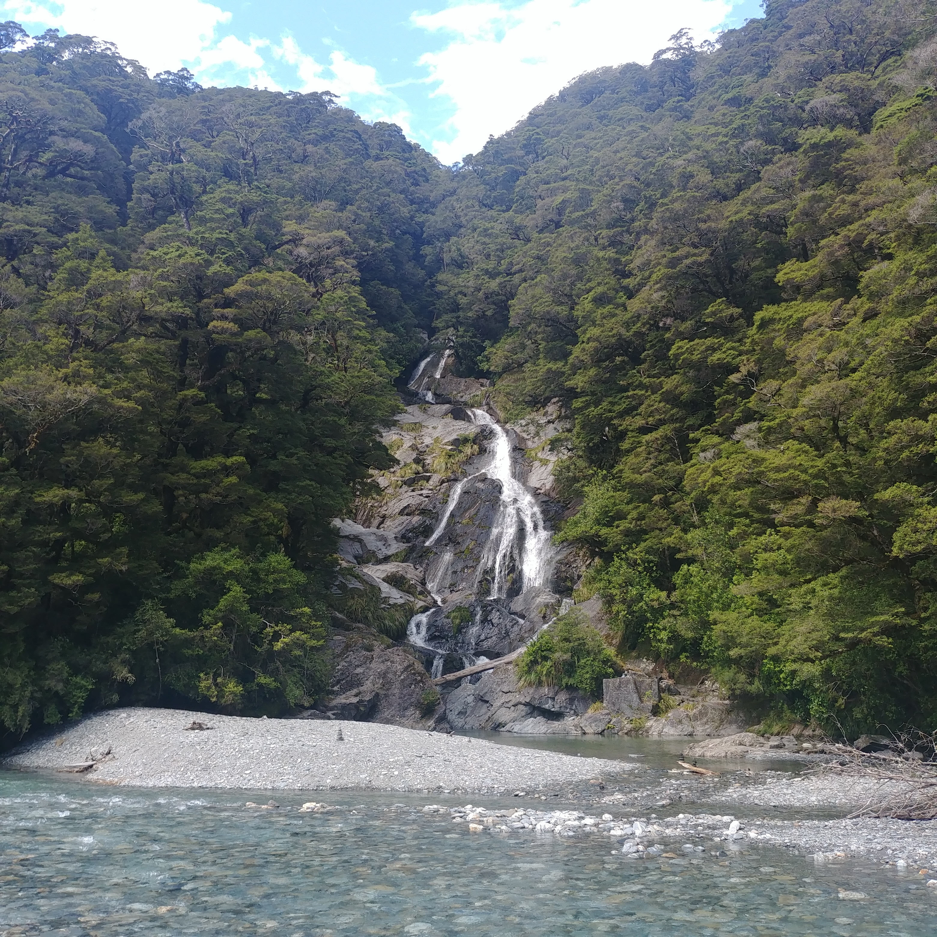 뉴질랜드 남섬 여행 부채꼬리 폭포 Fantail Falls