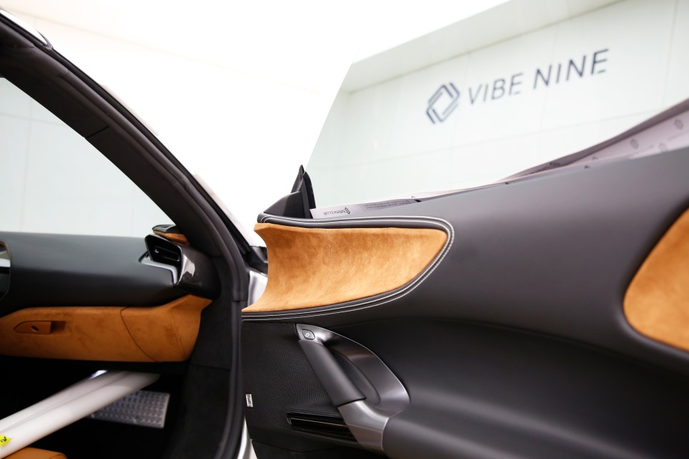 [페라리 SF90 스트라다레] 페라리 최초의 하이브리드 자동차 5