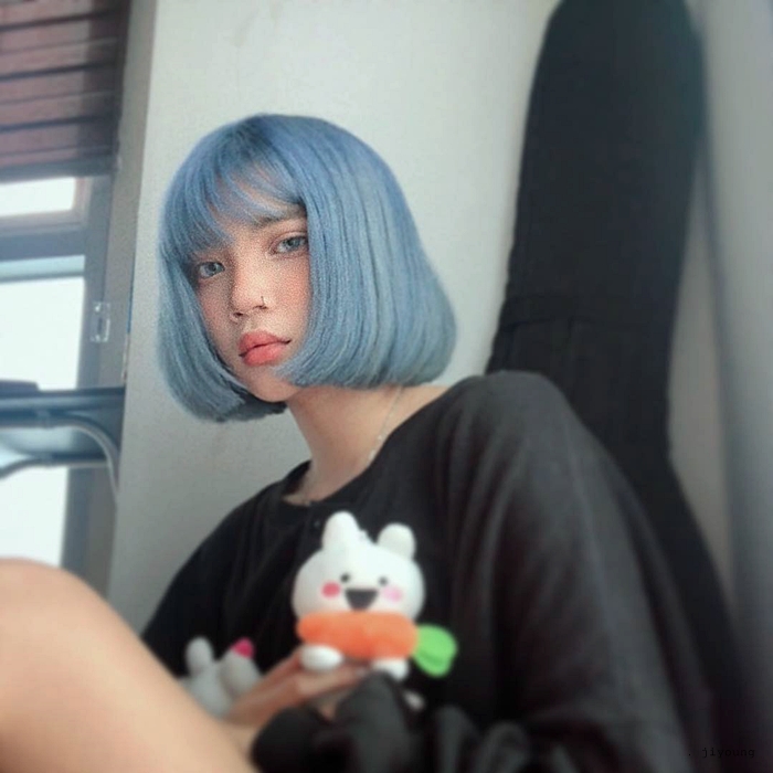  블루디 프로필, 노바디(ft.송민호)