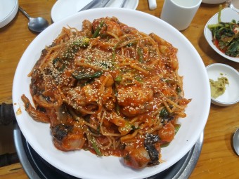 밥상과아구찜 이미지