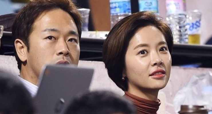  배우 황정음 나이 남편 이영돈 이혼 아닌 재결합 선택 최근 화해 근황