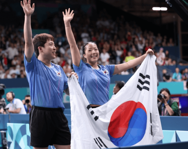 탁구 신유빈 임종훈 동메달 획득