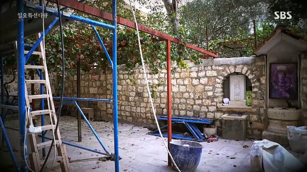 일요 특선 다큐멘터리.E301.221226p.H264-F1RST.mp4_20230109_201629.946.jpg