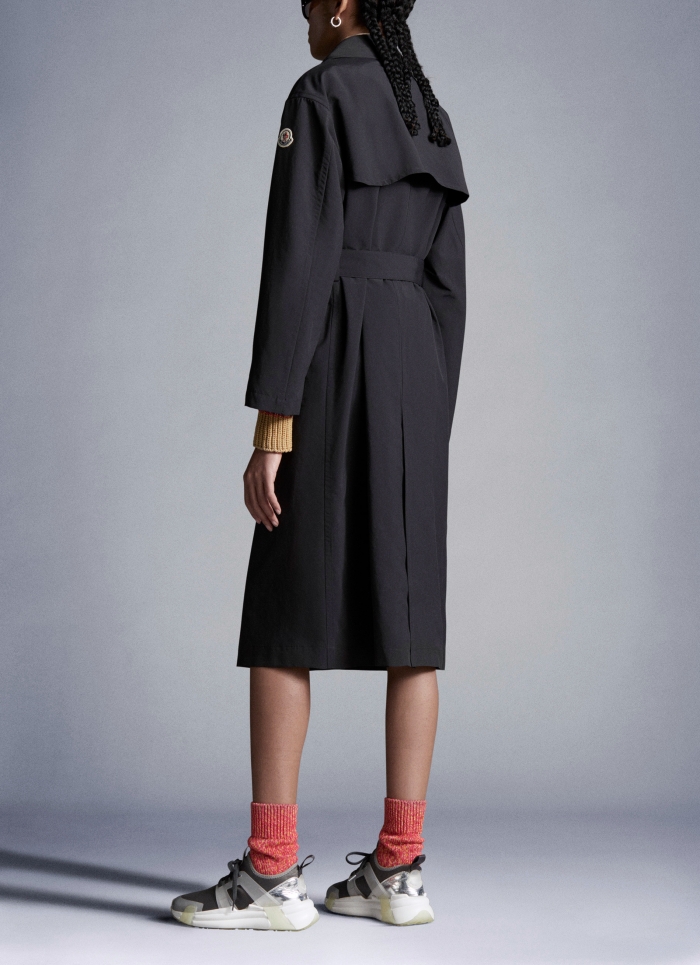 몽클레르 스티비덴 블랙