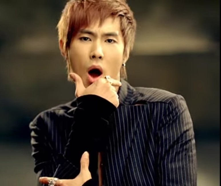 그때 미쳤었죠... (+아이돌별 최애 노래 추천) 나의 케이팝 연대기 1편.... 우린 3