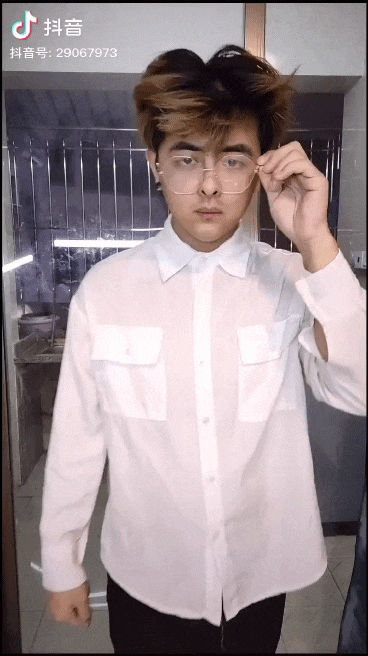 한 때 인터넷을 강타했던 스윗중남, 일명 짱탄소년단 음병오형제