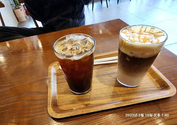 텐퍼센트커피 포항연일점