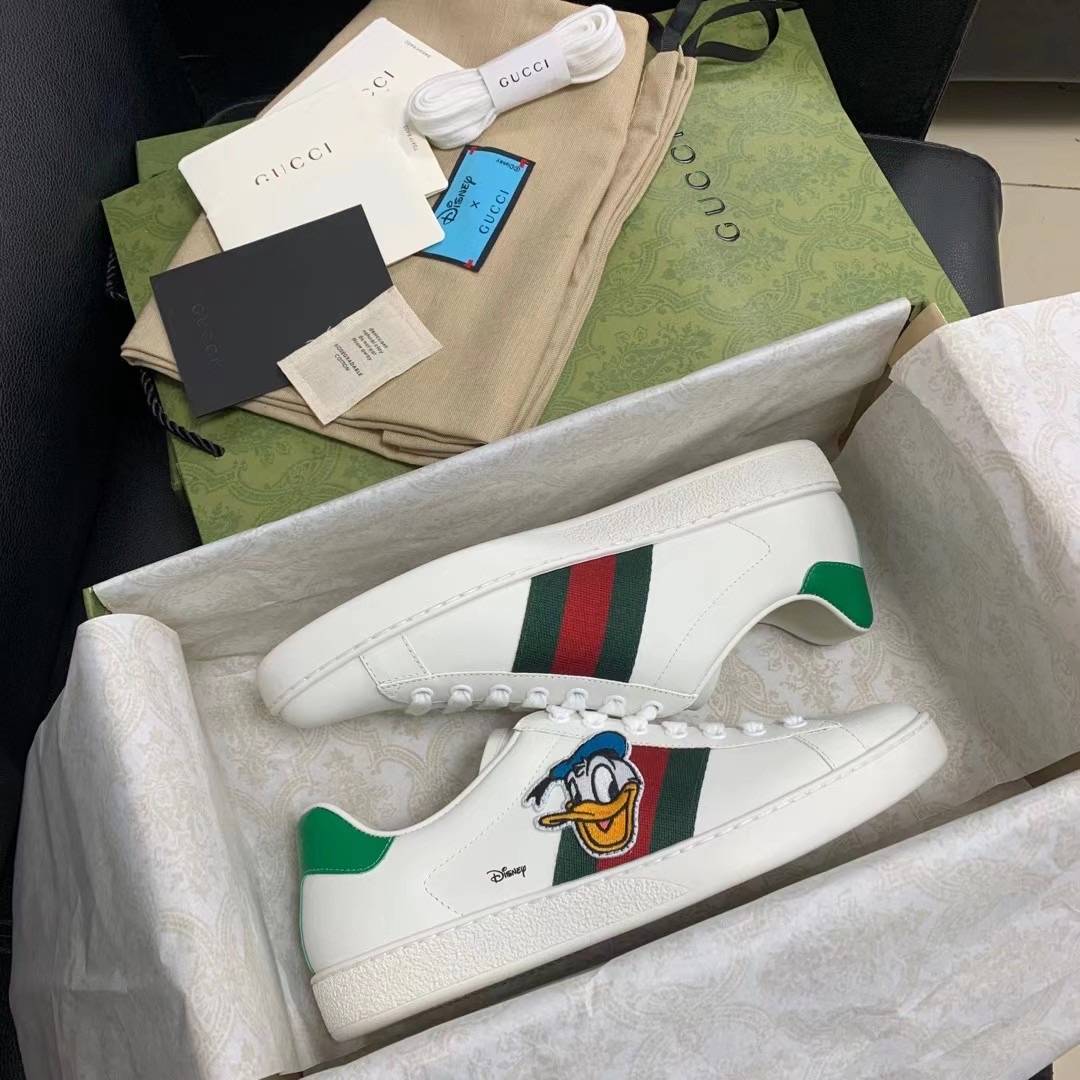  [GUCCI x DISNEY] 구찌 X 디즈니 도널드덕 에이스 스니커즈 649399 1XG60 9114