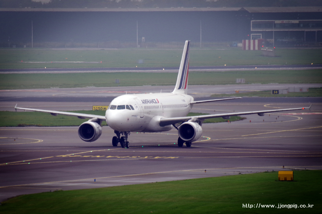 에어 프랑스 Air France AF AFR F-GRHQ A319-100 Airbus A319-100 A319 스히폴(스키폴) Amsterdam - Schiphol 암스텔담(암스테르담) Amsterdam AMS EHAM