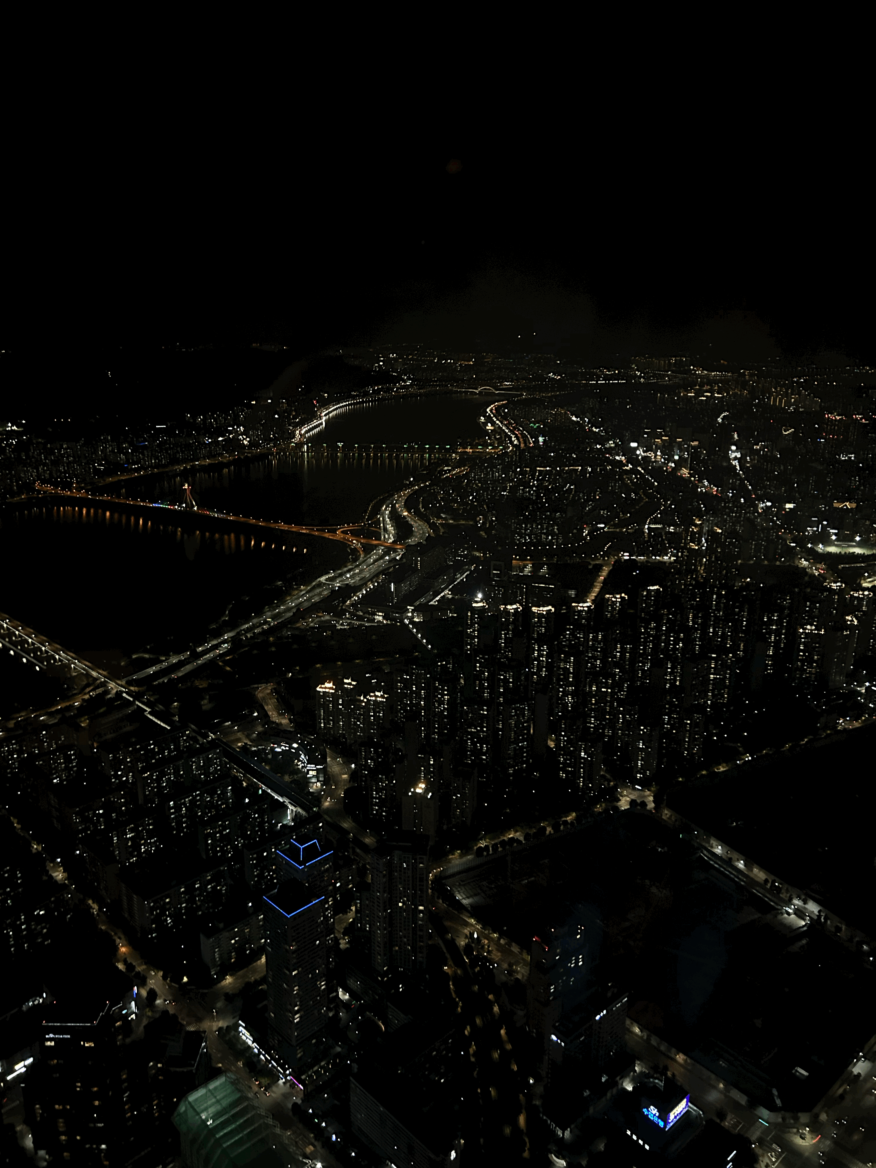 롯데타워 서울 스카이 전망대에서 찍은 한강뷰 야경