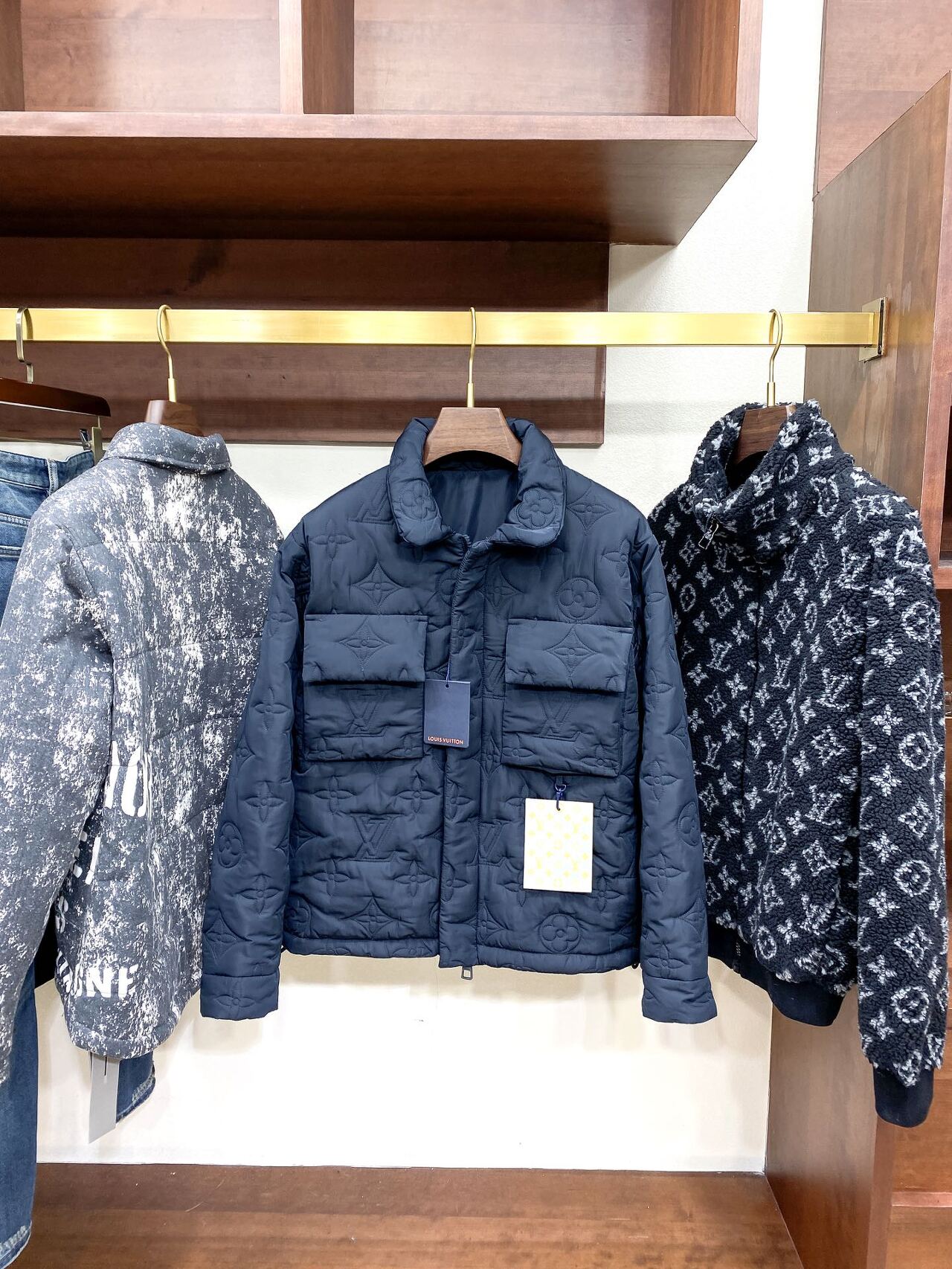  [LOUIS VUITTON] 루이비통 모노그램 경량 패딩 튜닉 자켓 1A5VAP