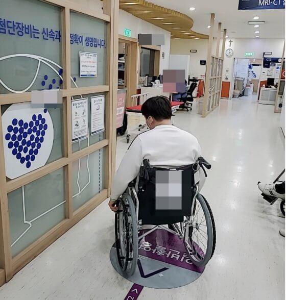  [사회 고발] 우리 애도 차라리 조금 늦게 맞을 걸....50대 아버지의 슬픔