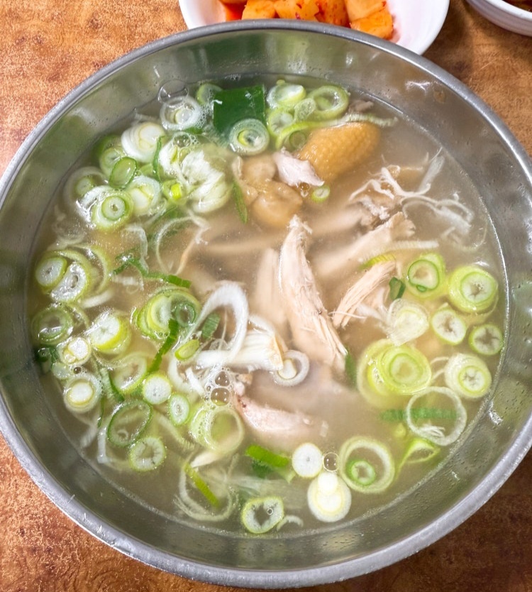 핸썸가이즈 을지로 닭곰탕 40년 노포 맛집