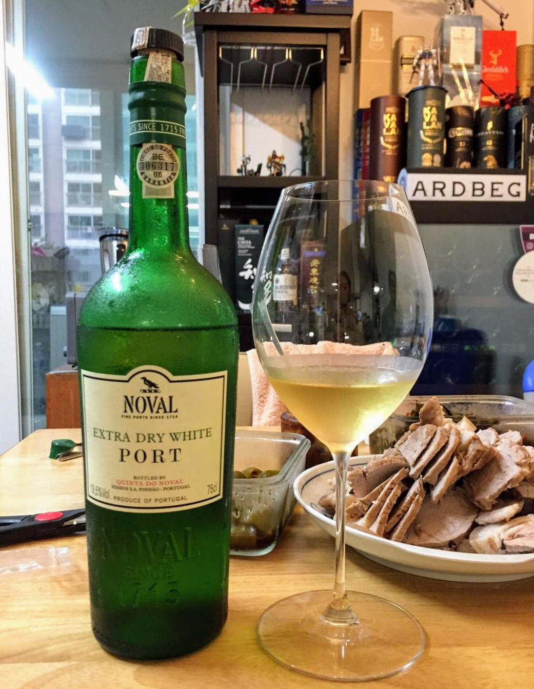 화이트 포트 와인을 즐기는 방법(Feat. Quinta Do Noval Extra Dry White Port)