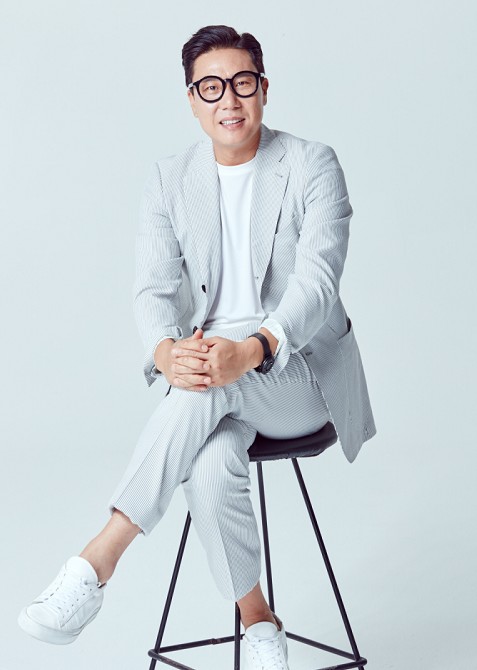 이상민 코로나19 확진 자가격리 중