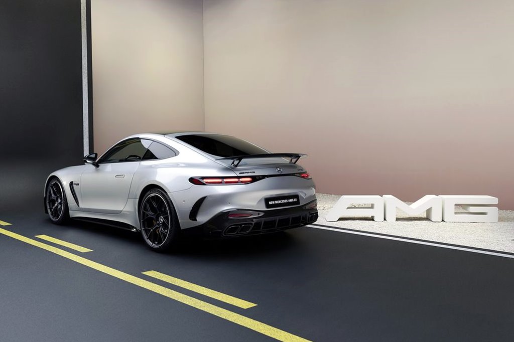 2024 메르세데스 벤츠 AMG GT 가격 4인승 출시일 특징