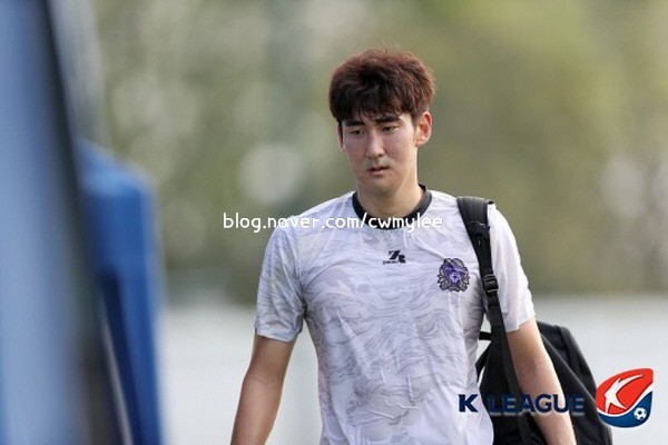 예비사위 돌싱포맨 출연진 이경규 딸 이예림 축구선수 김영찬 나이 직업 연봉 프로필 학력 대학교