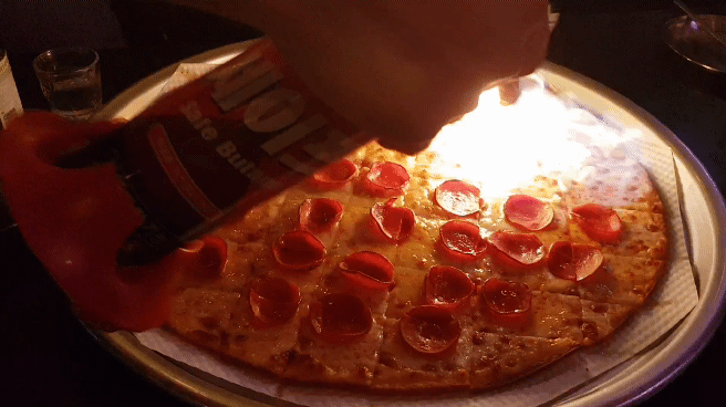 토치 불맛 피자