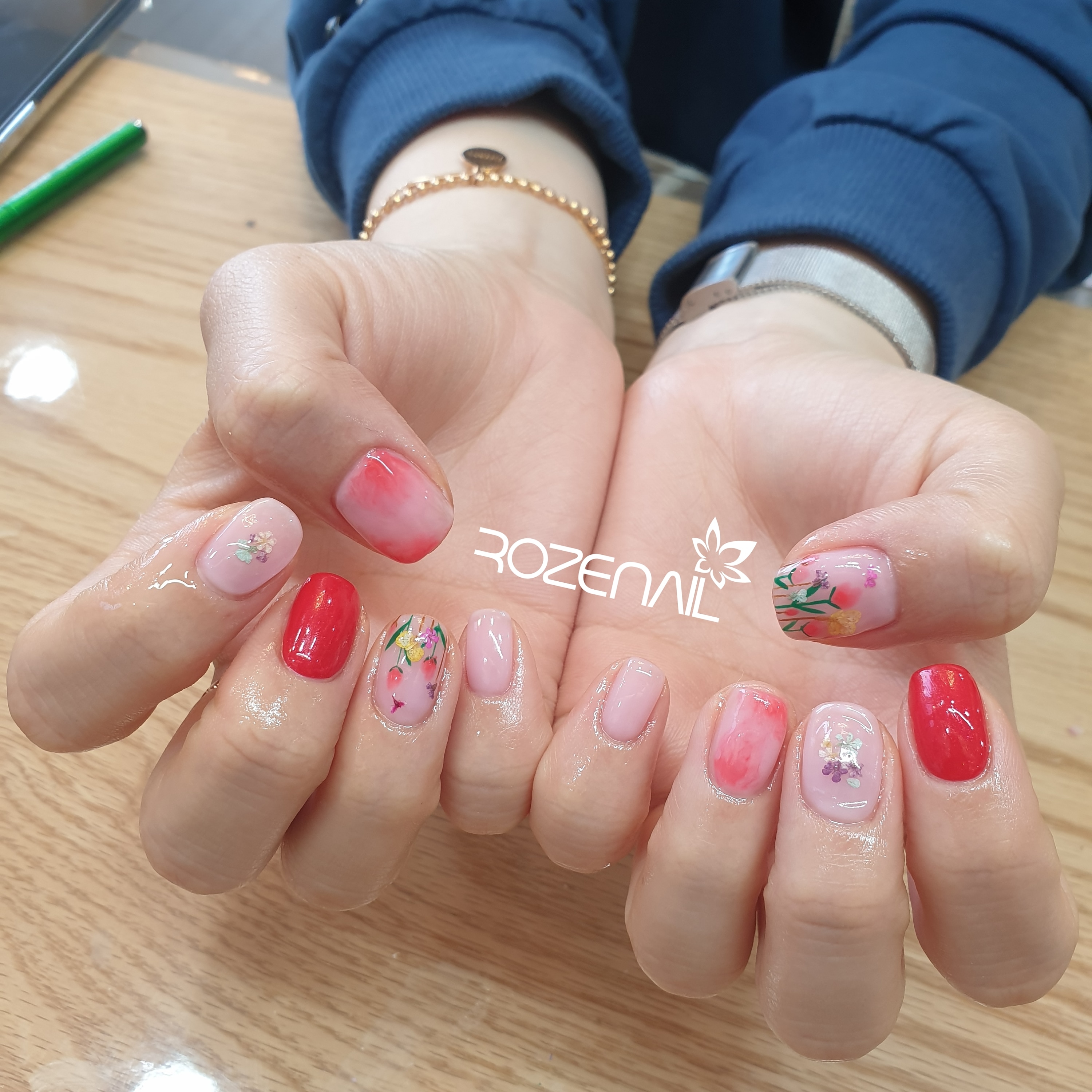 네일봄 이미지