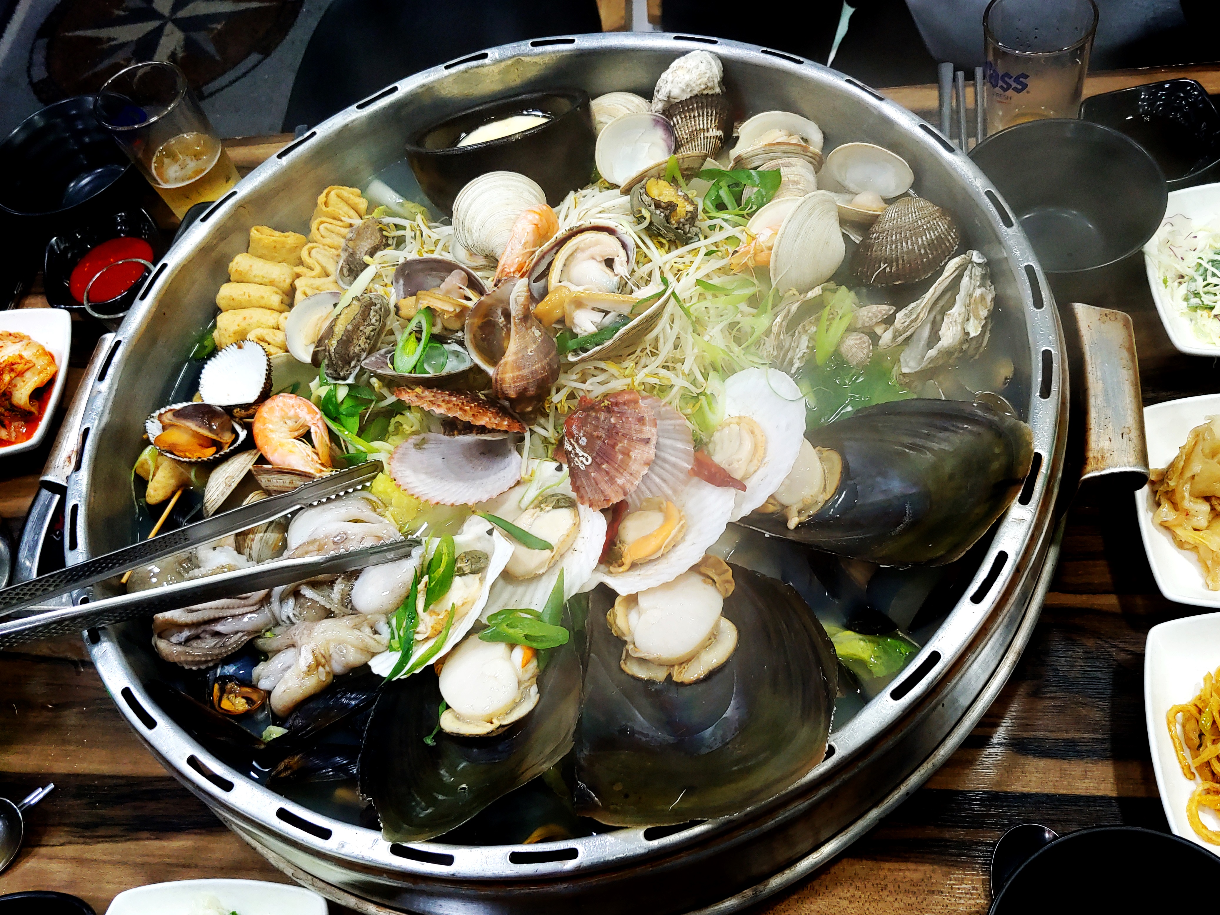 군포 산본 조개전골 맛집 ! 비주얼에 놀라고, 양에 한번 더 놀라고 !