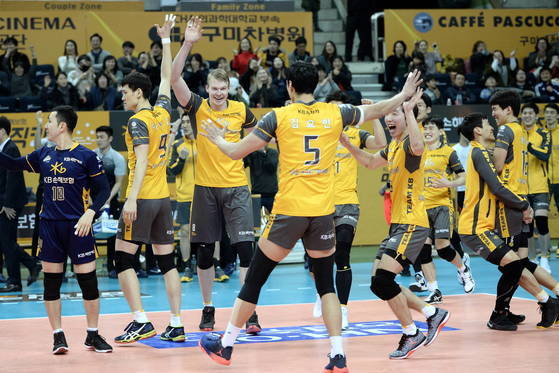  2월 3일 KB손해보험 대한항공 중계
