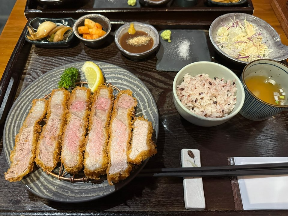 특등심돈까스