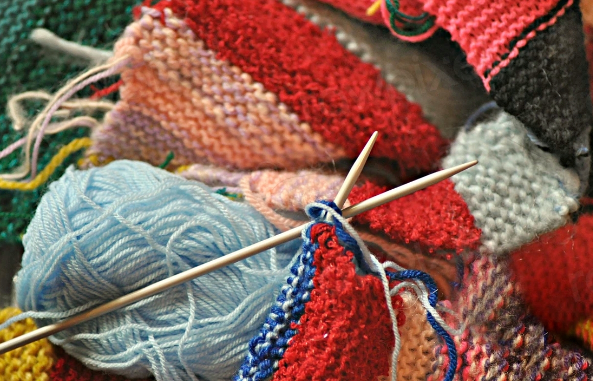 목도리 뜨개질로 따뜻함과 멋을 더해보세요: 예쁘게 매는 방법과 스타일