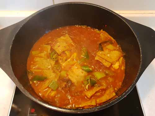  어묵 김치찌개