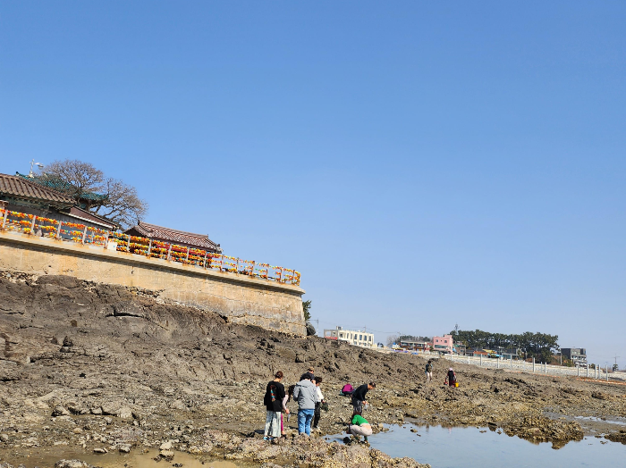 간월암 : 일출과 일몰을 한곳에서 감상할 수 있는 곳 6