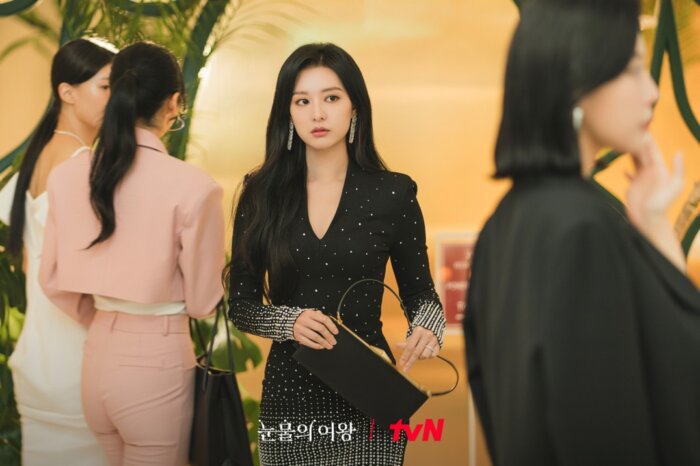 눈물의 여왕 김지원 패션 분석, 김지원이 입은 브랜드