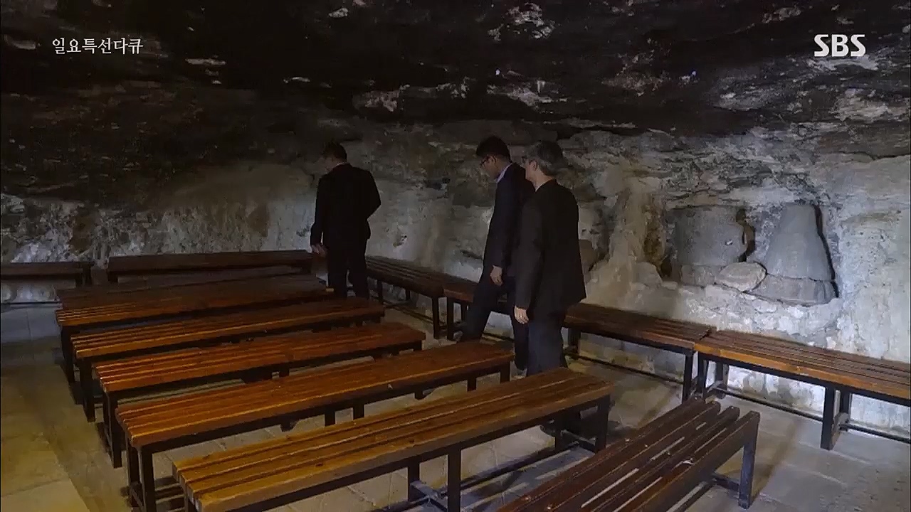 일요 특선 다큐멘터리.E301.221226p.H264-F1RST.mp4_20230109_201631.164.jpg