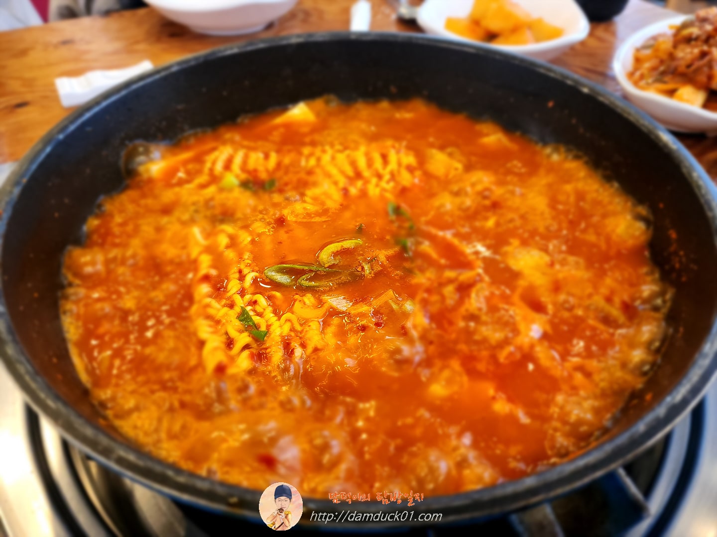 양푼이 김치찌개