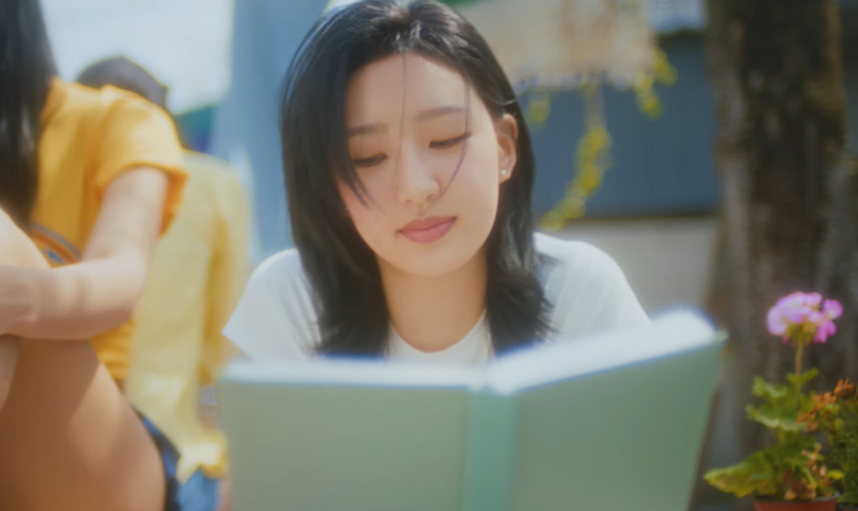 위 이미지를 보고 무슨 계절이 떠오르시나요? | 인스티즈