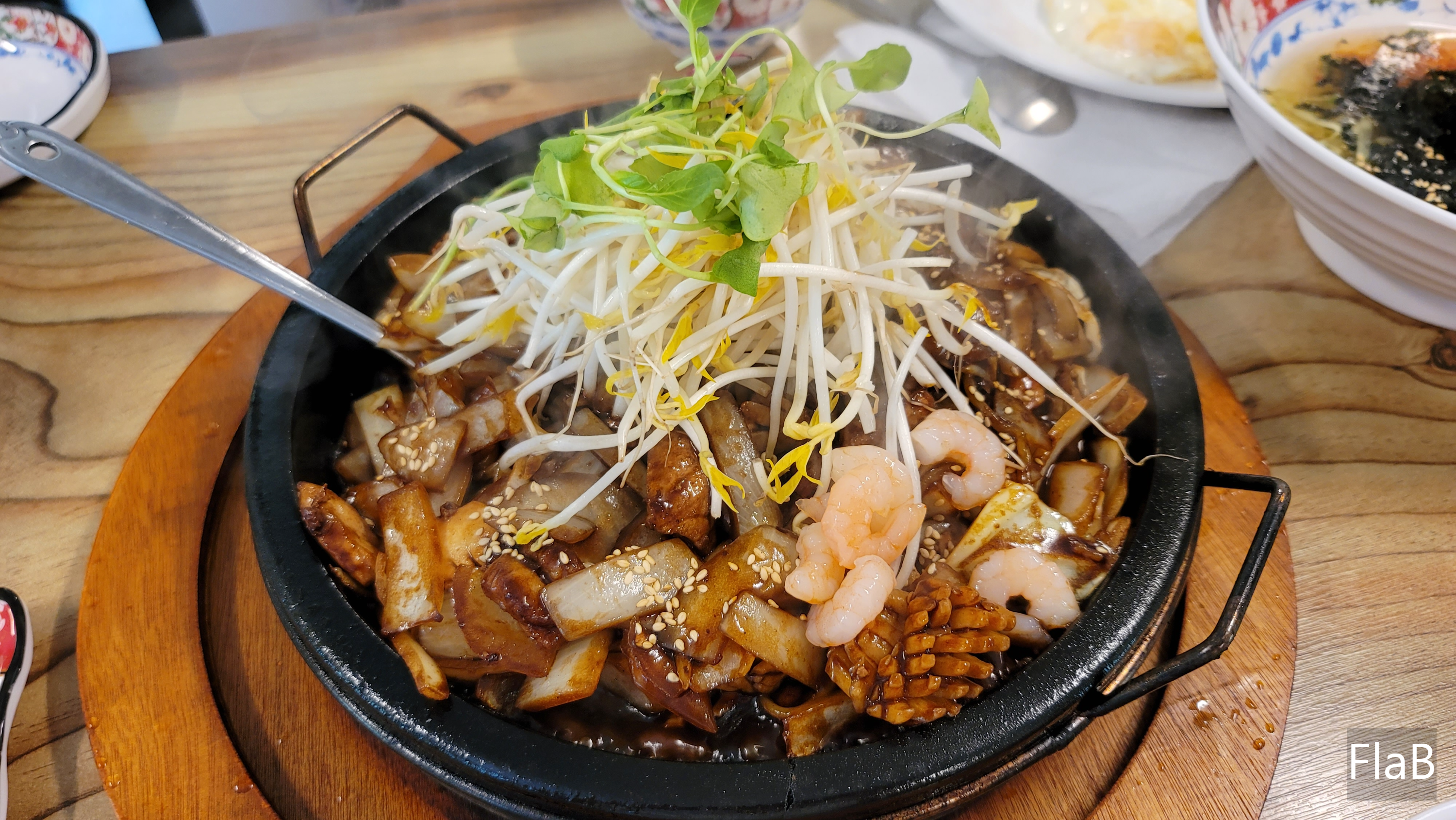  북한강돌짜장