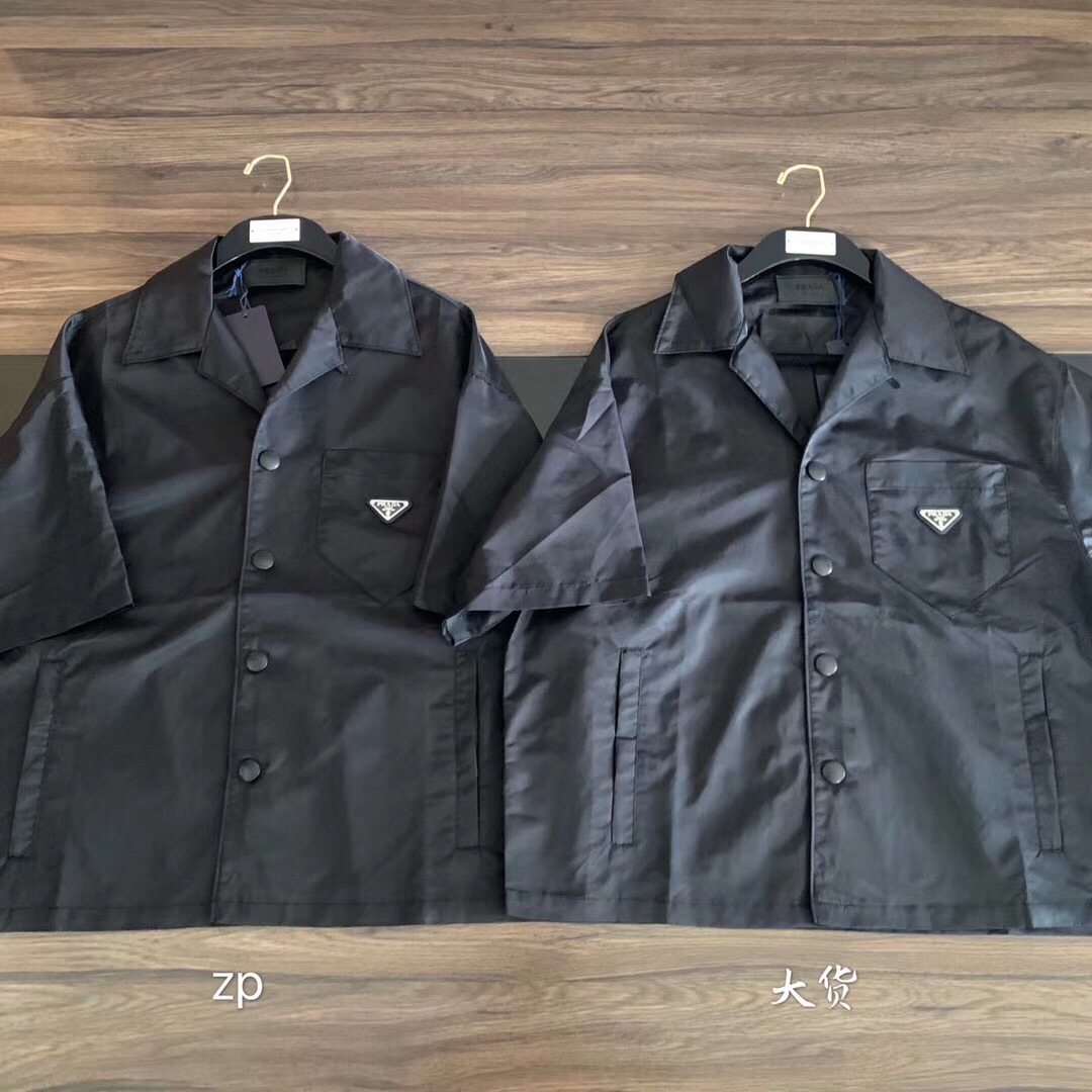  [PRADA] 프라다 20FW 개버딘 로고 반팔 셔츠 SC5131WQ8F0002