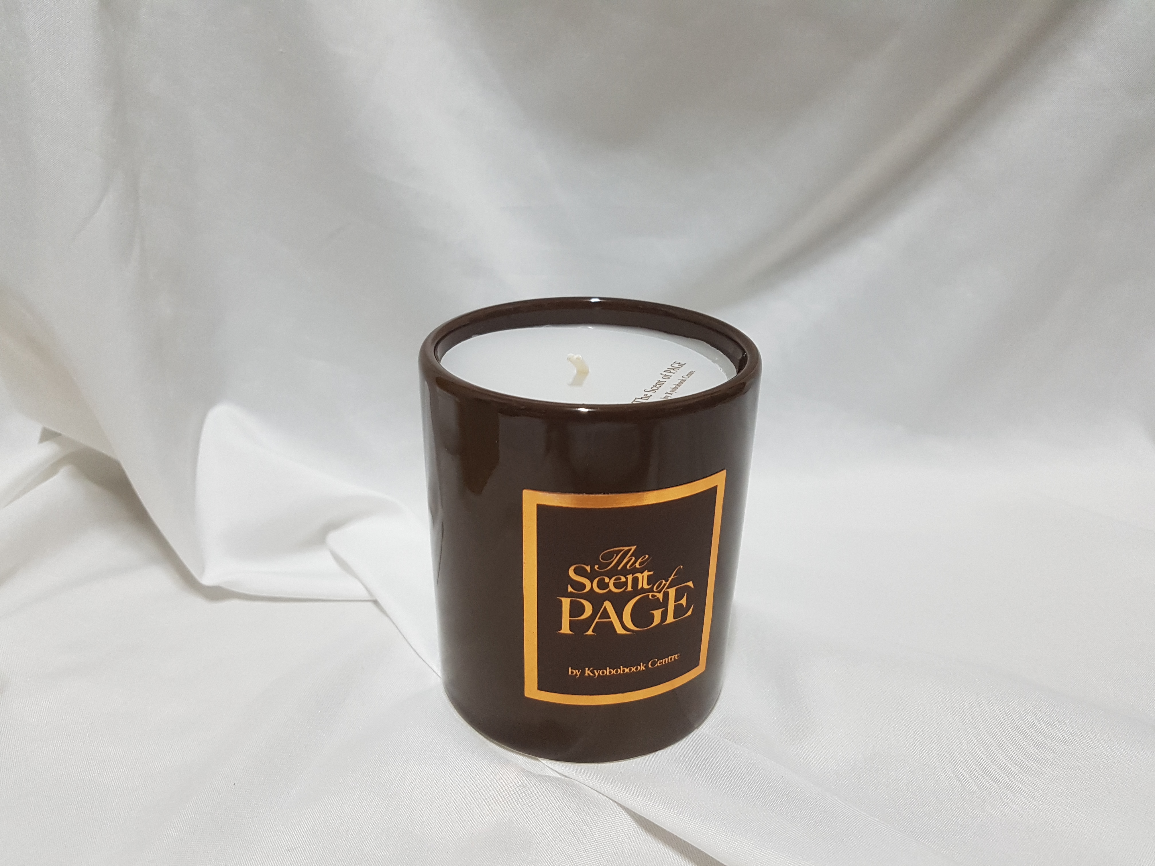  교보문고 향으로 책읽어요_The Scent Of Page Candle270 교보문고 캔들 책향