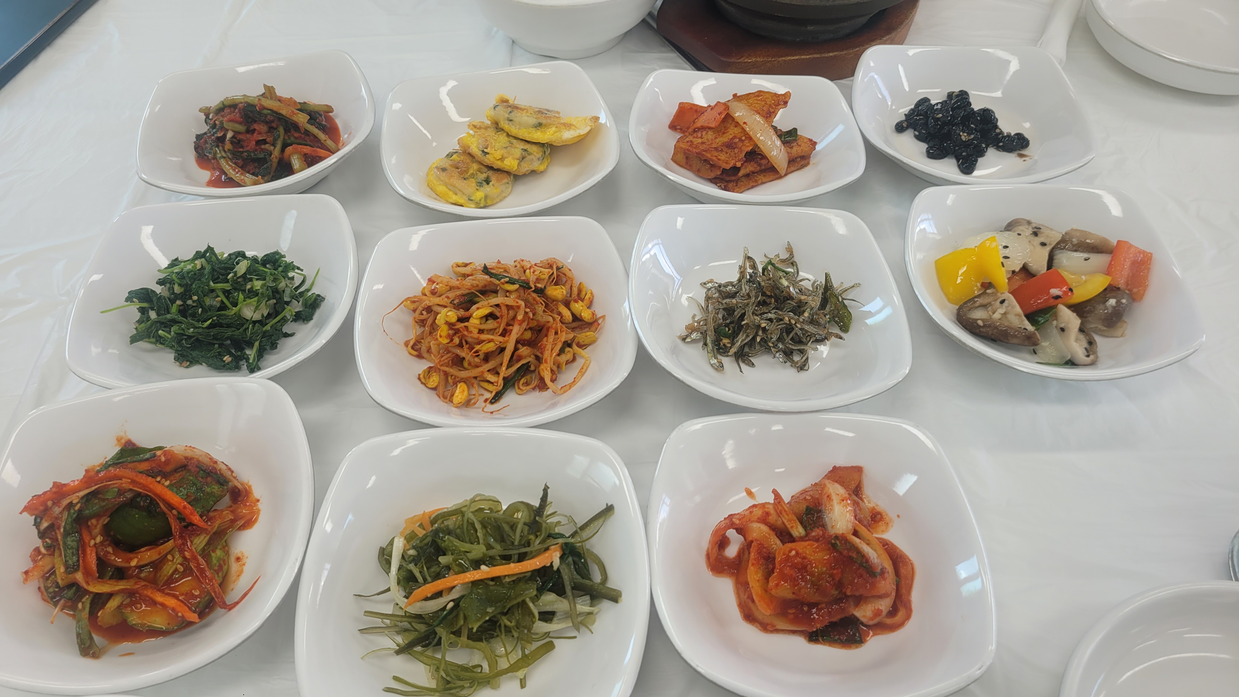 돌솥삼겹 5
