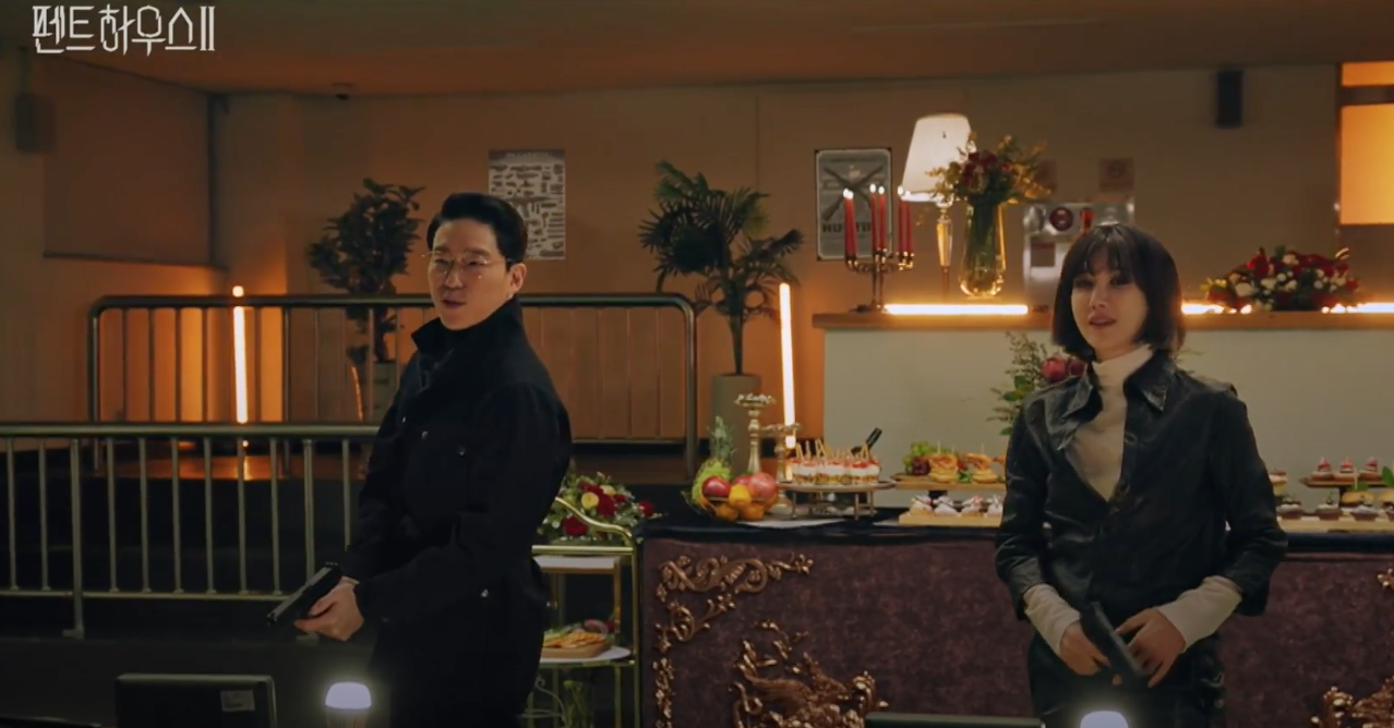  [TV속패션] 펜트하우스 시즌2 8회 이지아 검정 가죽 셔츠 패션 정보 #펜트하우스 시즌2 8회 이지아 검정 가죽 셔츠 어디꺼? 얼마? 어디서 사?