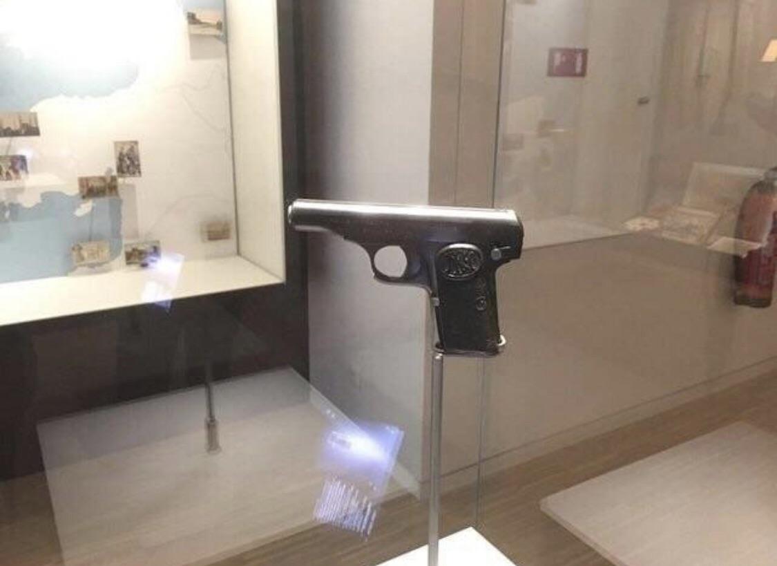 img.jpg