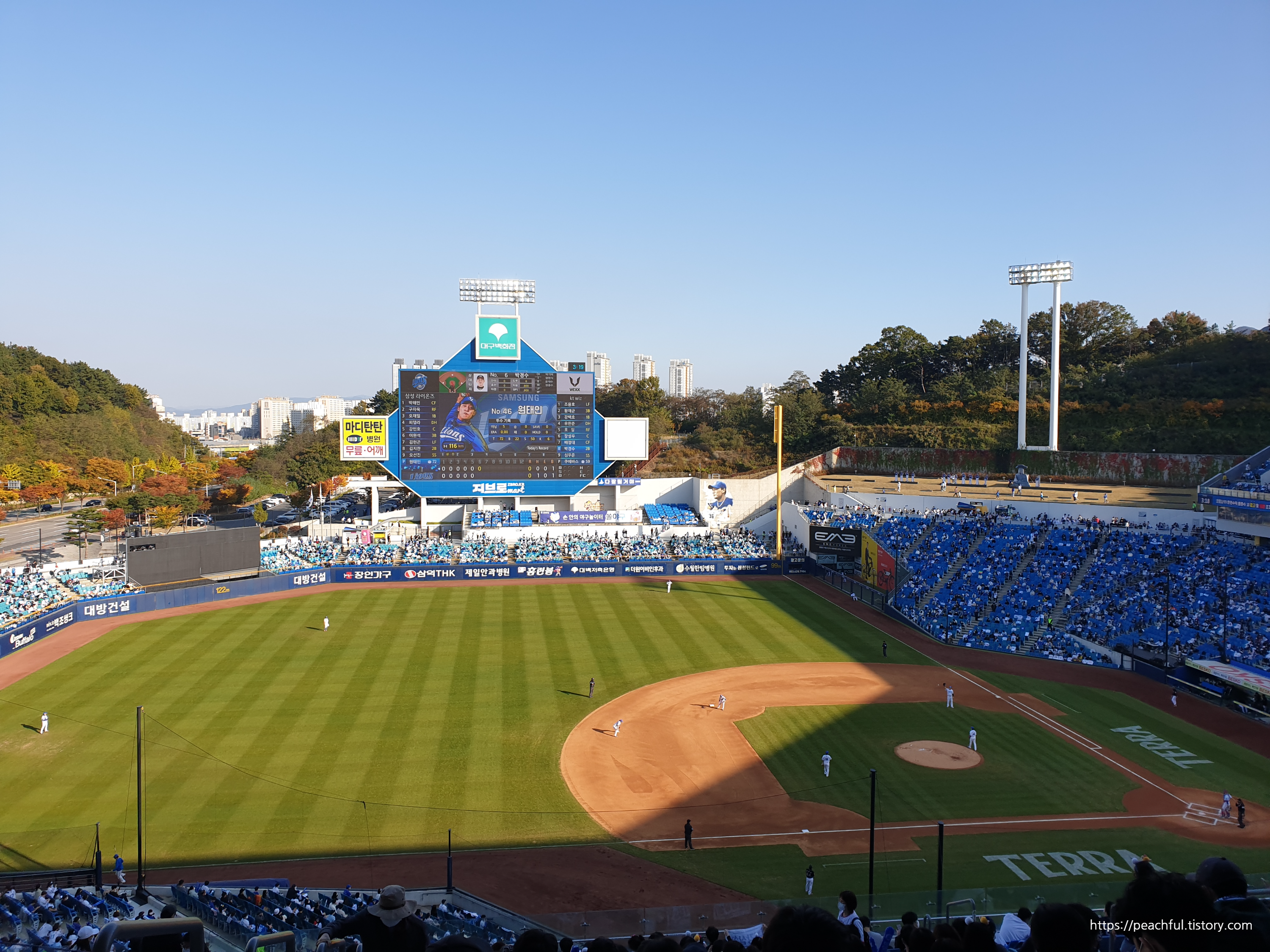  [야구장 후기] 대구삼성라이온즈파크 SKY 상단 U-22구역 18열