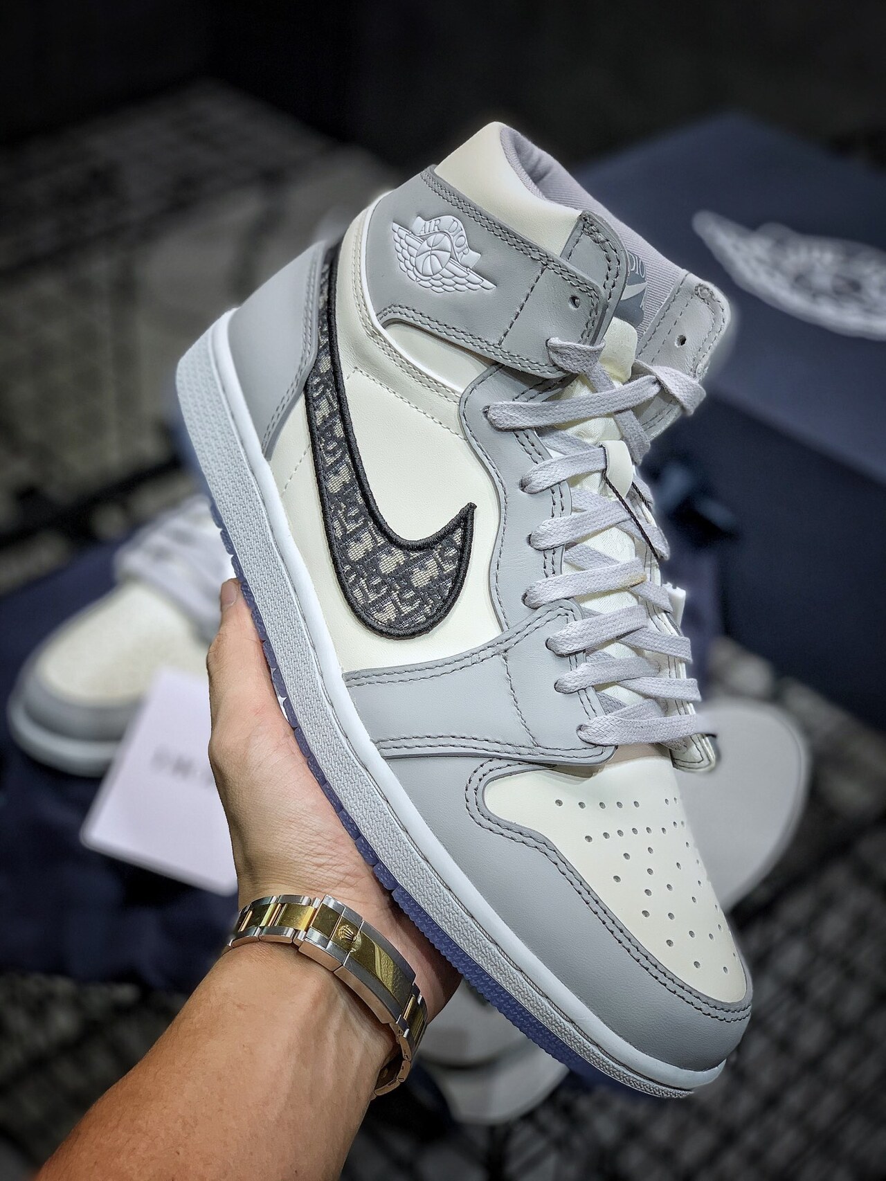  [DIOR x NIKE] H12 디올 X 나이키 에어 조던1 레트로 하이 OG CN8607-002